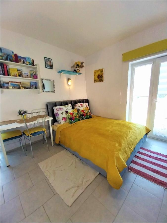 Geltoni Apartamentai Παλάγκα Εξωτερικό φωτογραφία